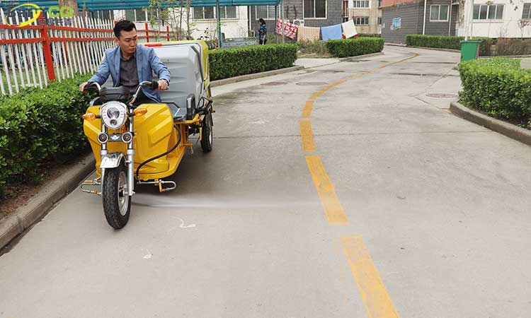 道路環(huán)衛(wèi)高壓清洗車(chē)